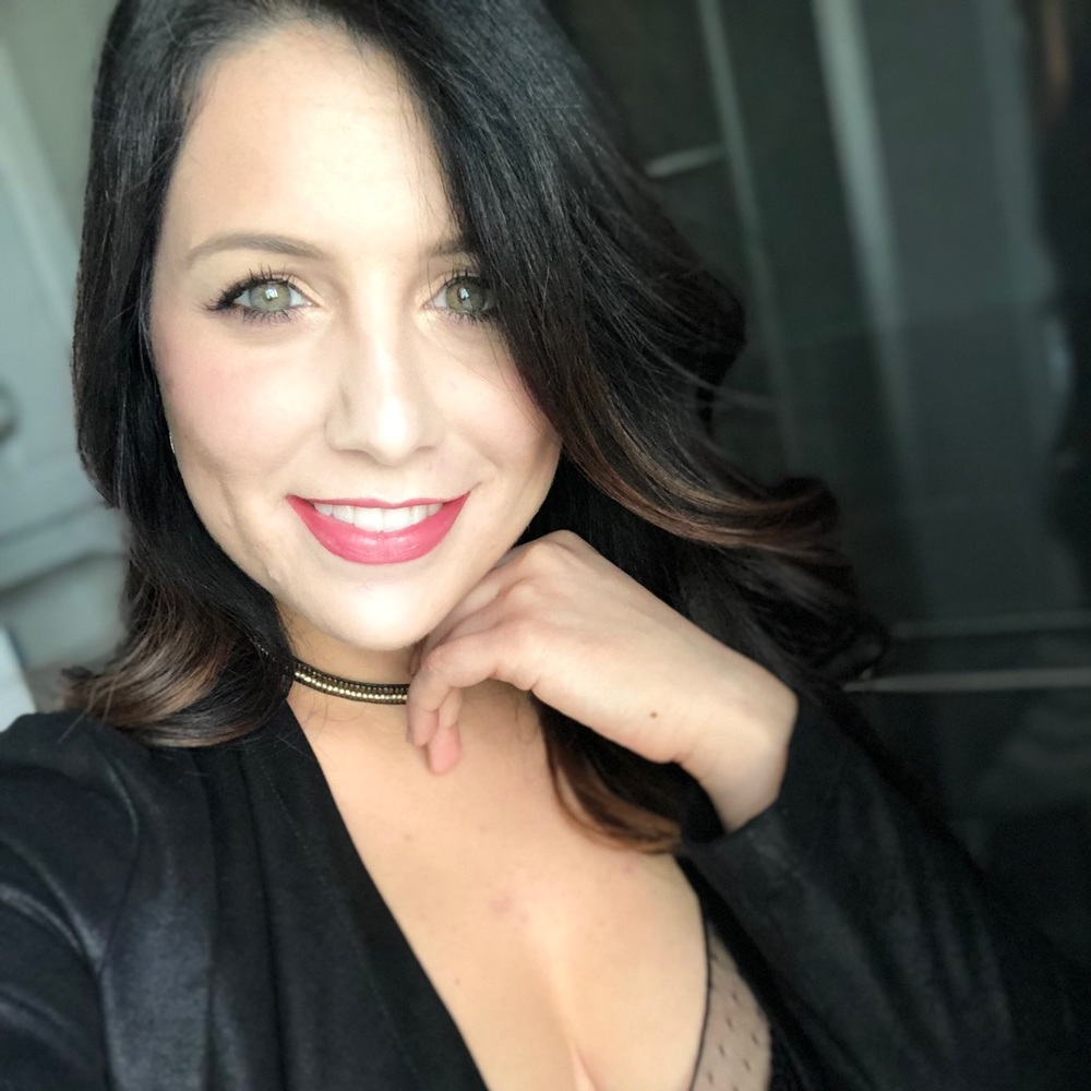 Meet your Posher, Melissa